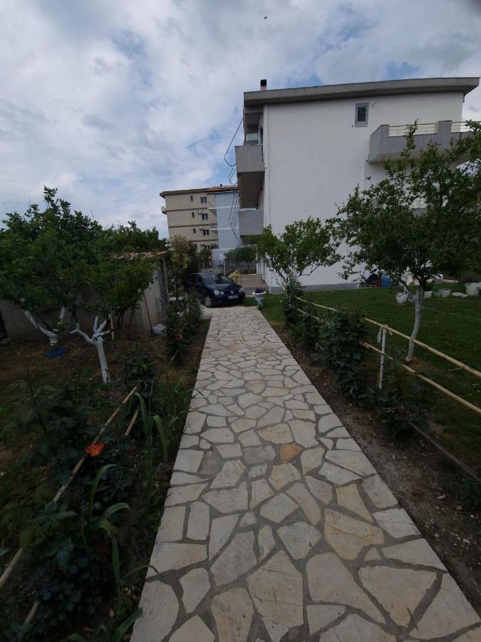 Apartmet Dritan Belulaj Leilighet Orikum Eksteriør bilde